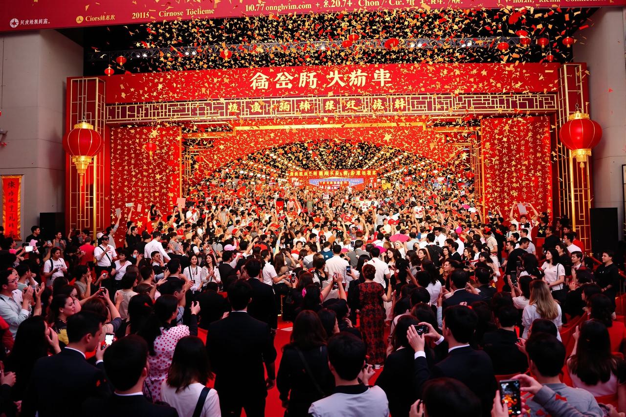 花都视频《星辰大海》票房突破30亿，创华语科幻新纪录